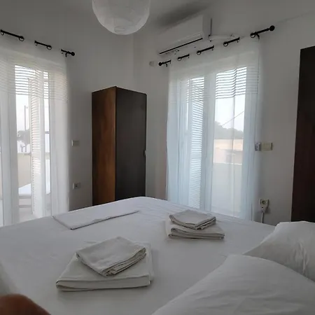 Villa Alex Tavronitis (Crete)